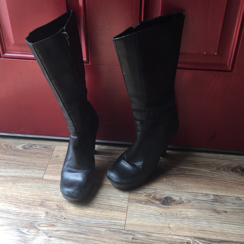 Black leather high heeled boots Steve Madden